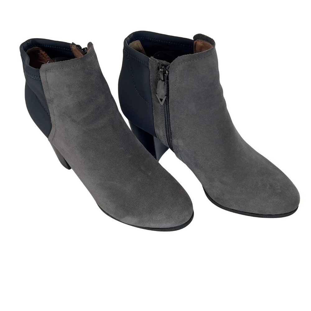 Vionic Gray Suede Block Heel‎ Booties Size 8 Women's Zip Ankle Boots Comfort